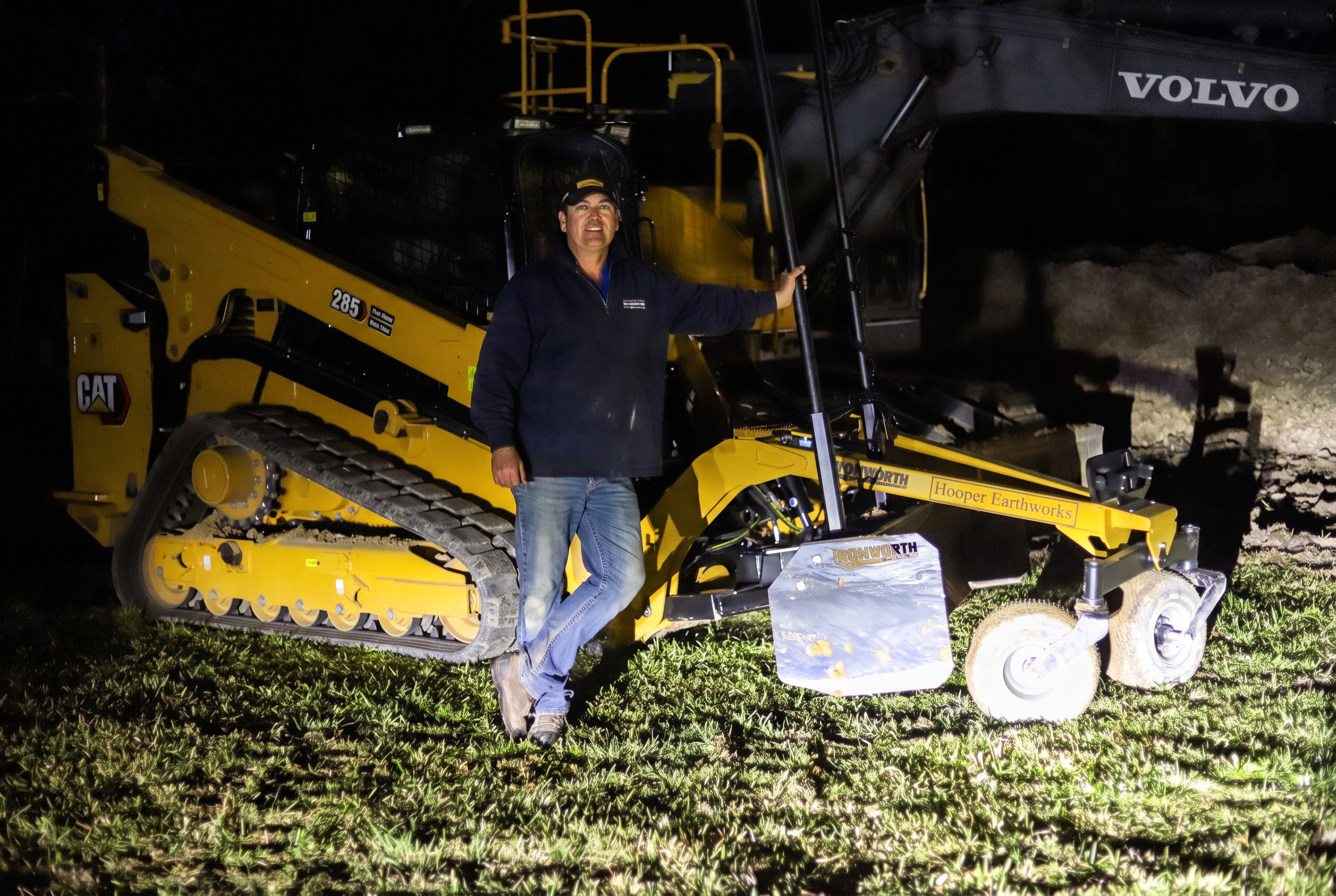 Brett Hooper with his Ironworth PAT-Grader at a Sunshine Coast worksite